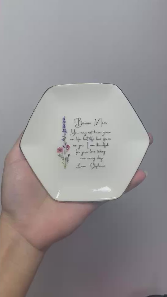 Personalized Ring Dish For Bonus Mom • Gift For Step Mom From Daughter • Custom Flower Trinket Tray • Wedding Keepsake • Mothers Day Gift