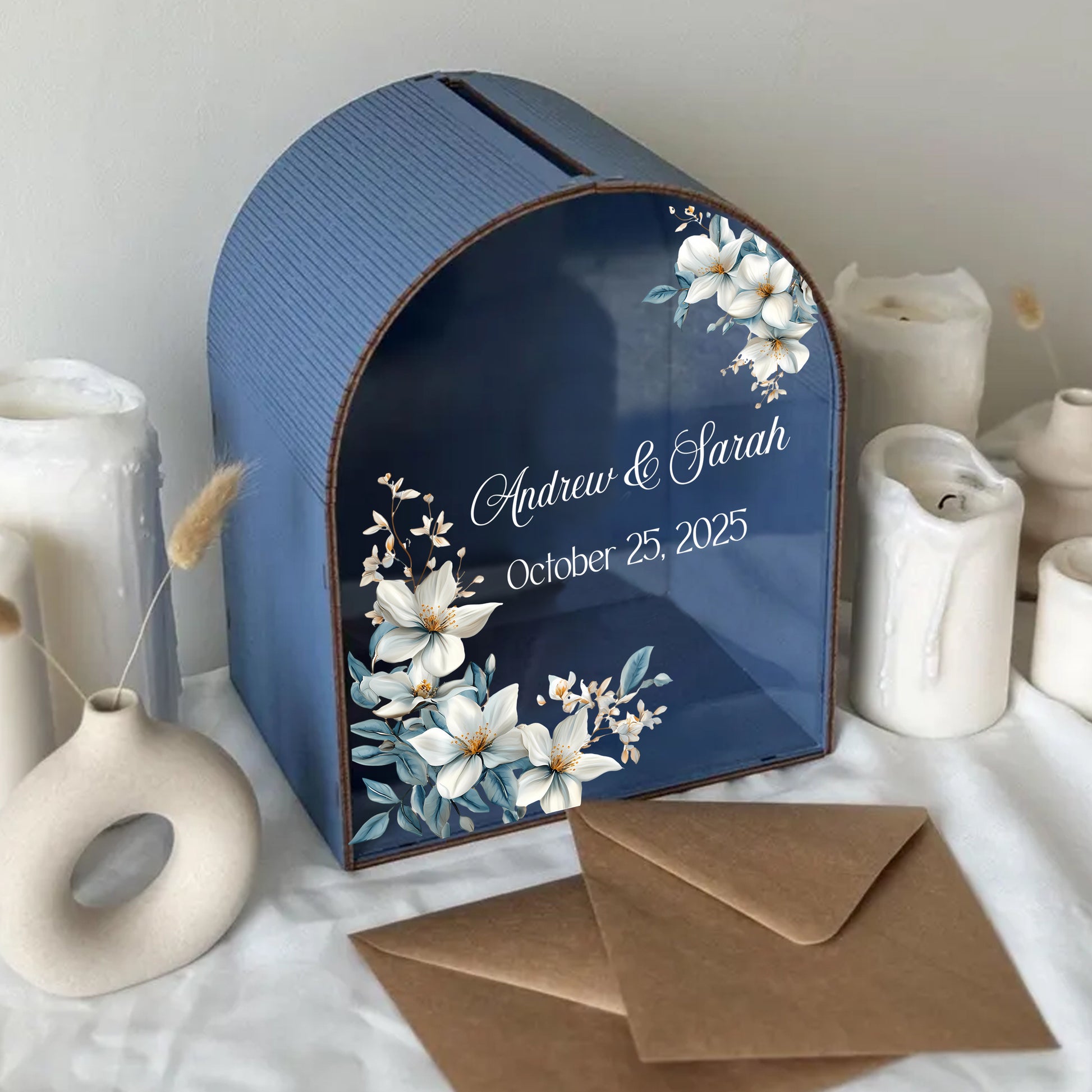 A beautiful centerpiece for your wedding day 💍 Personalized Wedding Card Box