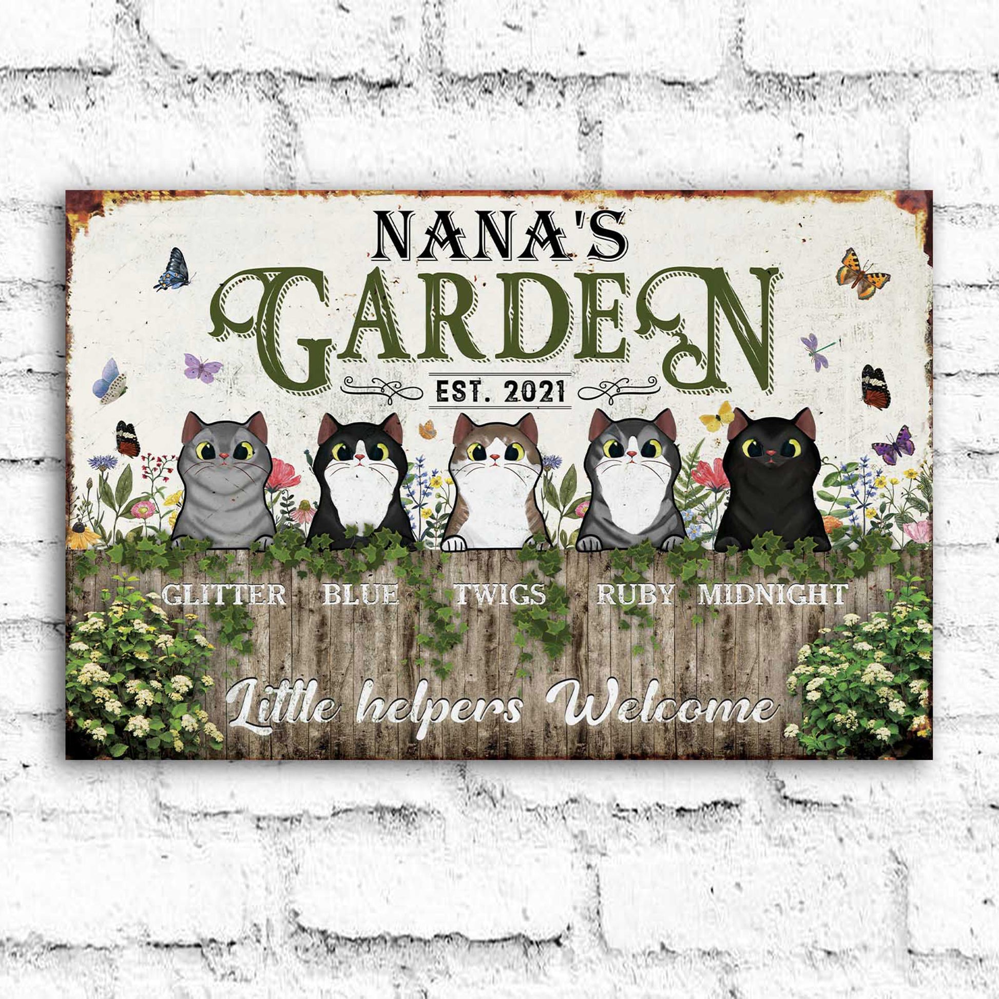 Welcome To The Nana's Garden Sign • Custom Metal Sign For Cat Lovers • Personalized Cat Welcome Sign For Grandma • Outdoor Sign • Backyard Sign • Funny Sign For Gardeners